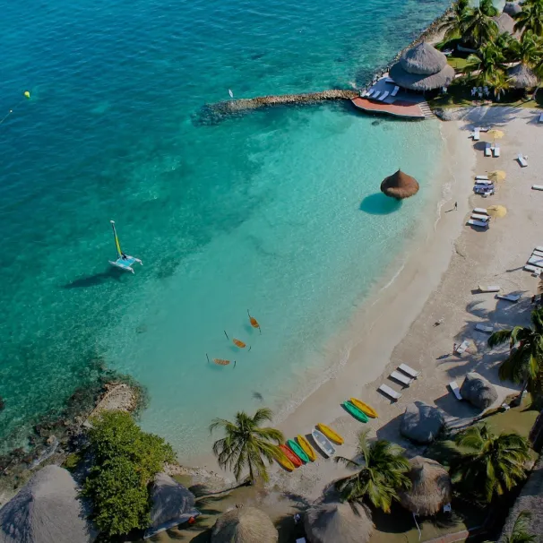 isla mucura, isla tinpipán y santa cruz el islote